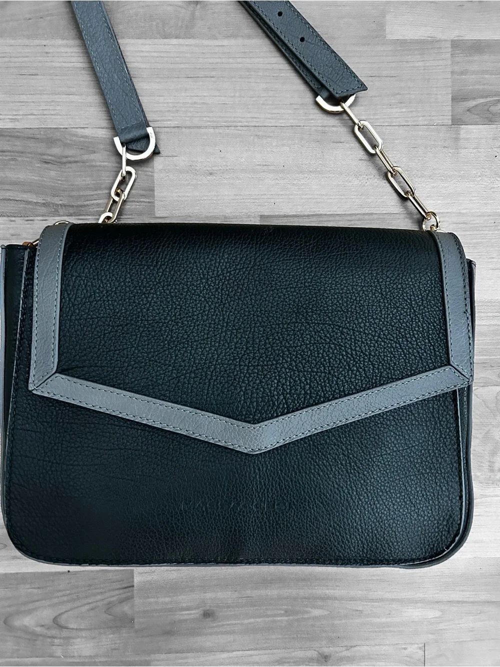 Massaccesi Zhoe Legend Shoulder Bag With MM Tassel NWOT - Picture 3 of 13
